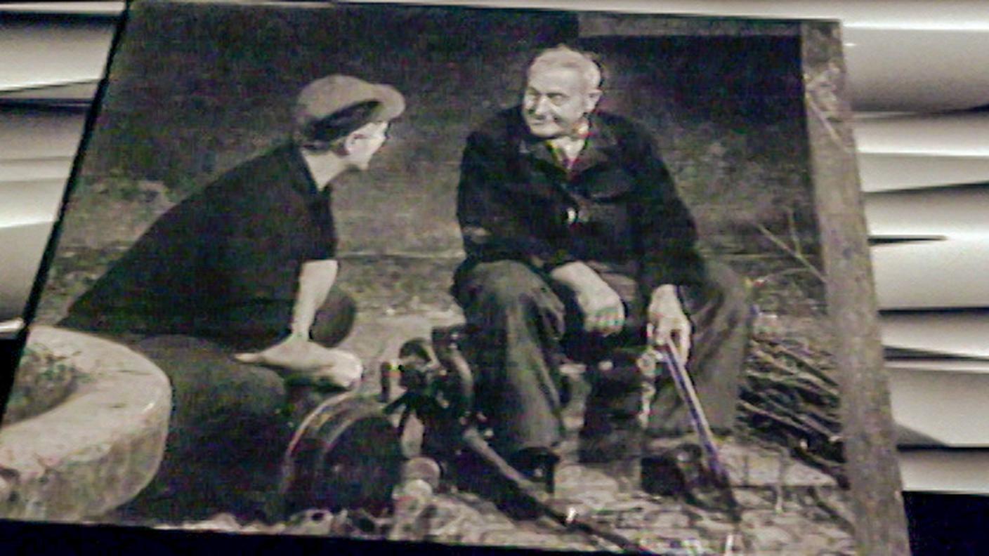 2422681_Alfazeta_ruegin_Rosanna_Zeli.jpg