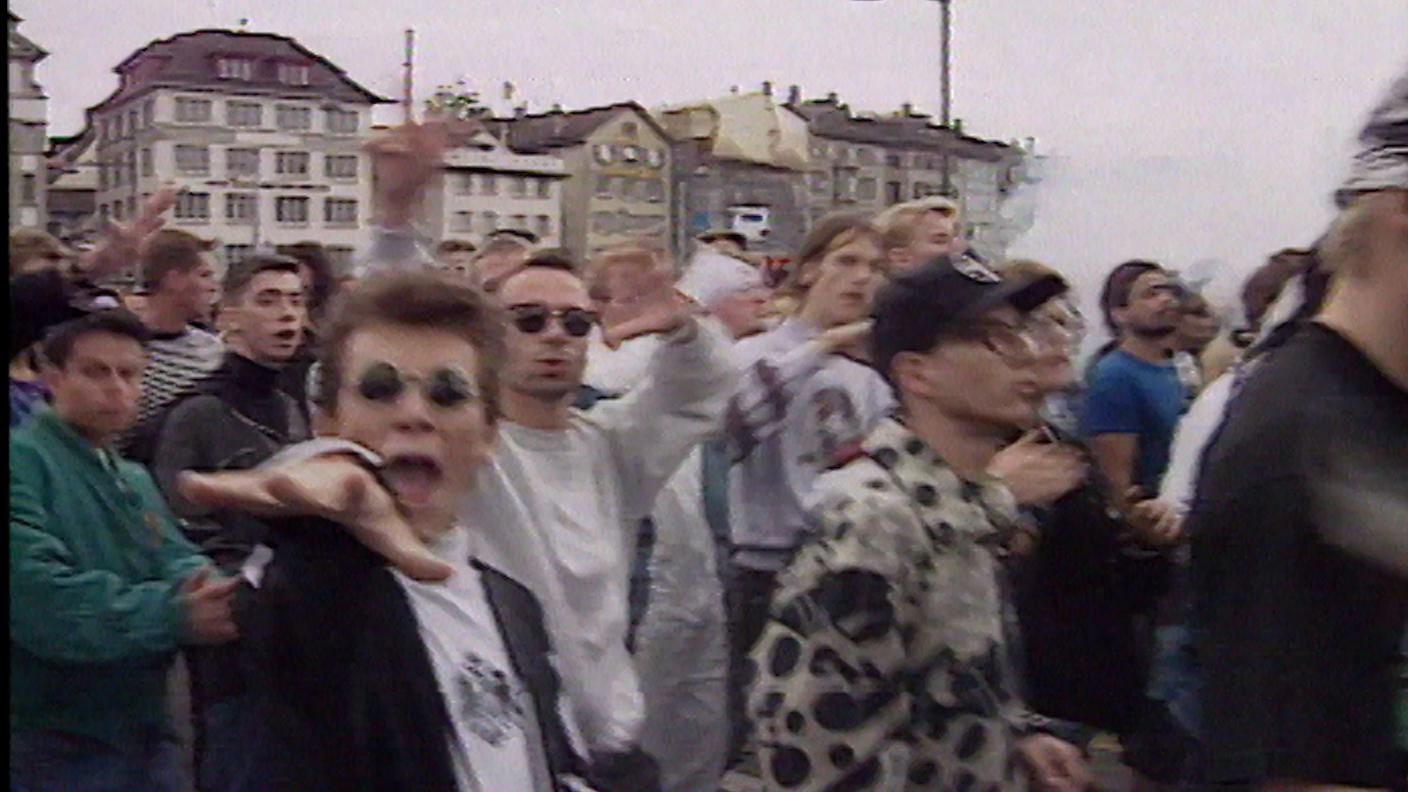 2327426_FAX Fatti Attualit Incognite 87 n Inserto Discote_cut_from_53240_to_1177240.00_03_15_24.Immagine006.jpg