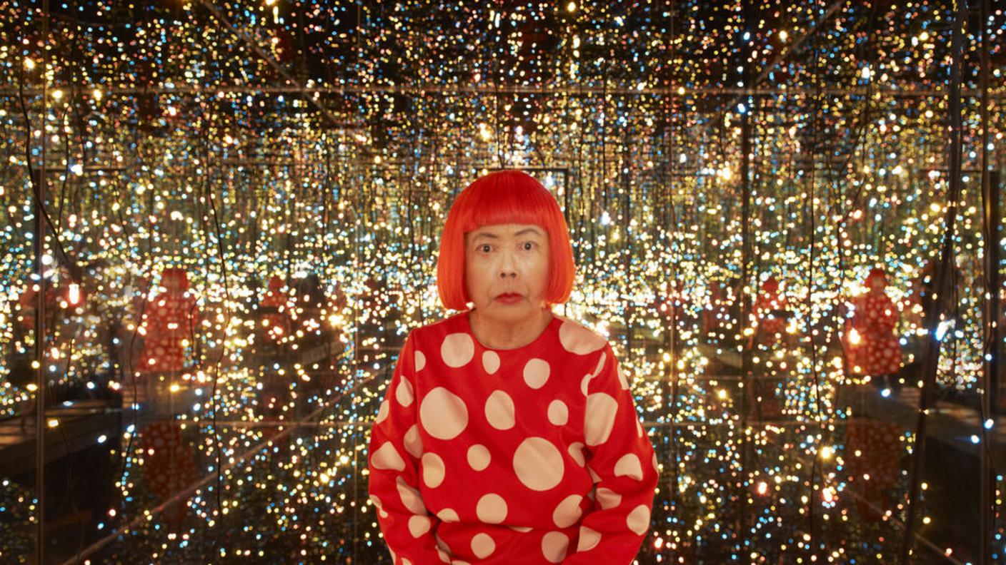 Yayoi Kusama, Fireflies on the Water, 2002. Whitney Museum of American
Art, New York, fotografia di Jason Schmidt
