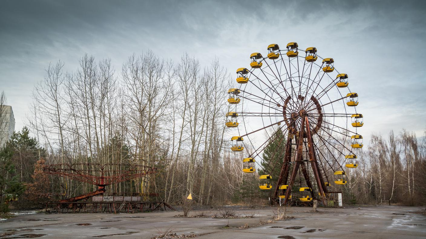abandoned-amusement-park-chernobyl.jpg