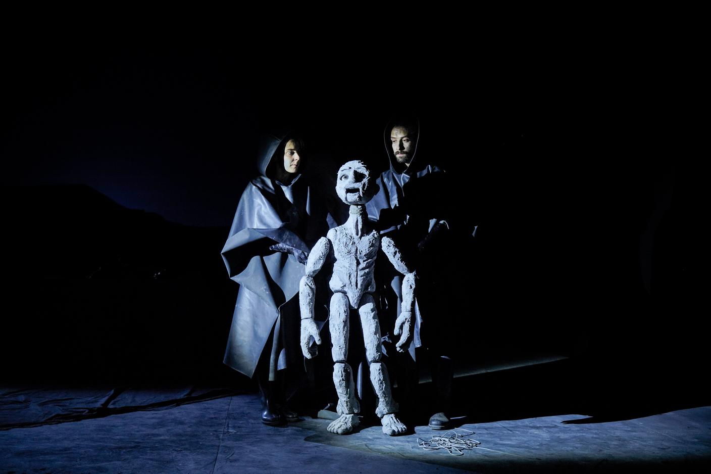 8d_MARIASOLE BRUSA - Golem_e fango è mondo-1649__ph Andrea Avezzù_Courtesy La Biennale di Venezia.jpg