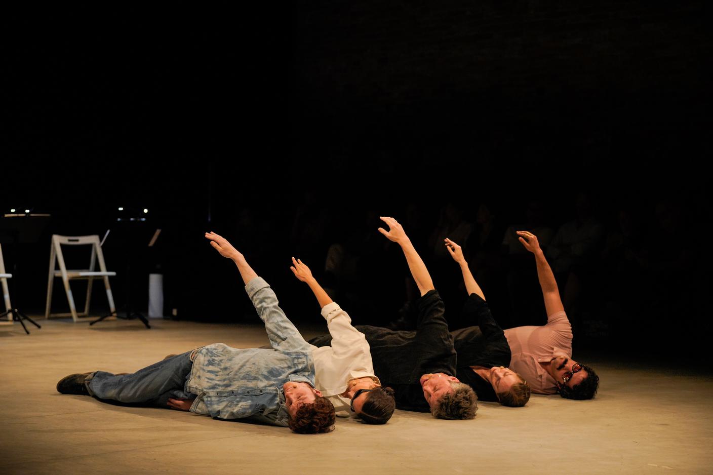 7b- JACOPO GIACOMONI - SILVIA COSTA - Tacet_ph Andrea Avezzù_Courtesy La Biennale di Venezia_4867.jpg