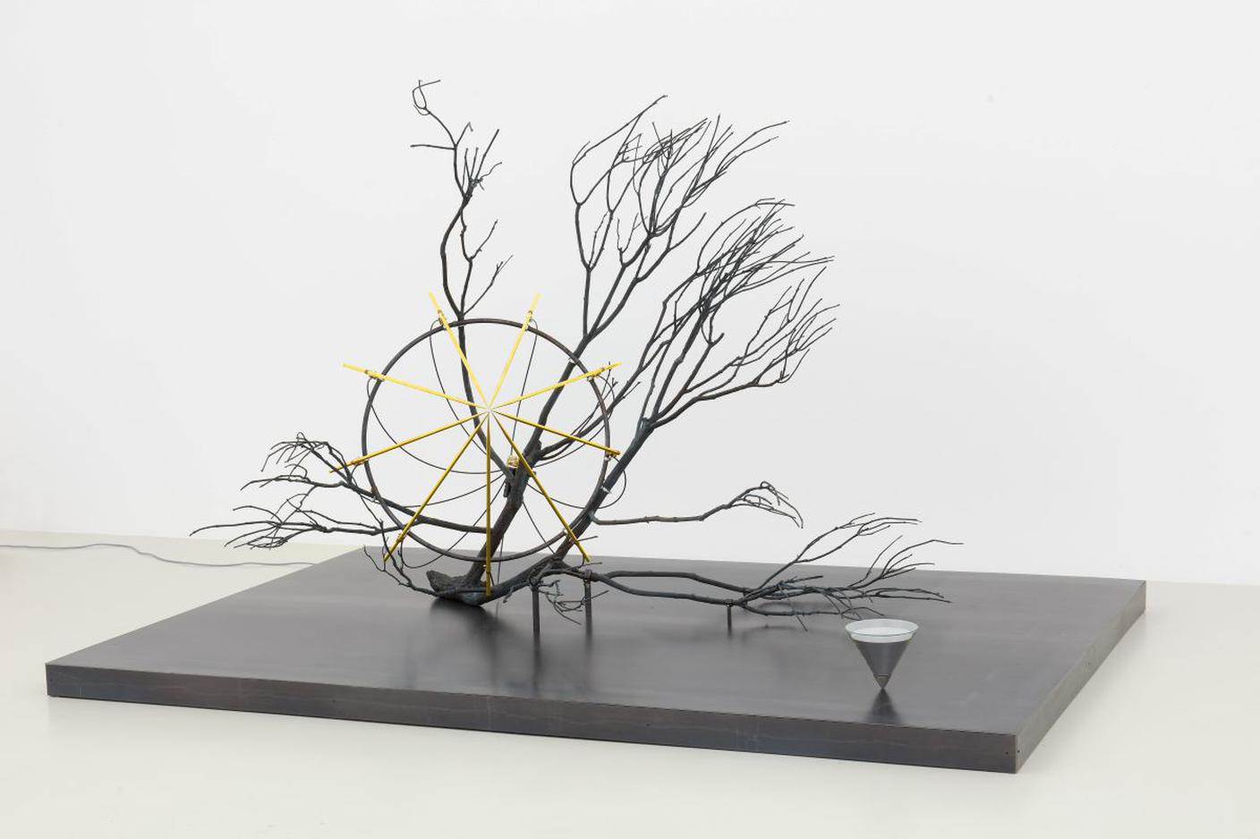 Rebecca Horn, Das Rad der Zeit (La ruota del tempo), 2016. Moontower Foundation, Bad König. Deposito permanente Museum Wiesbaden, Germany. Foto Gunter Lepkowski © REBECCA HORN, by SIAE 2025.jpg