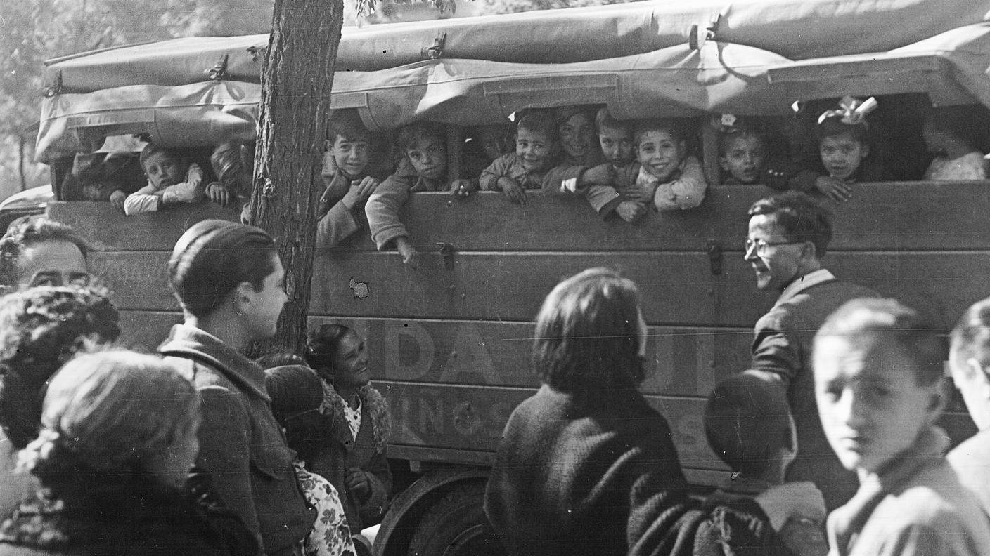 Archivio del Servizio Civile Internazionale di La-Chaux-de-Fonds e archivio privato di Marco Olgiati, figlio di Rodolfo Olgiati