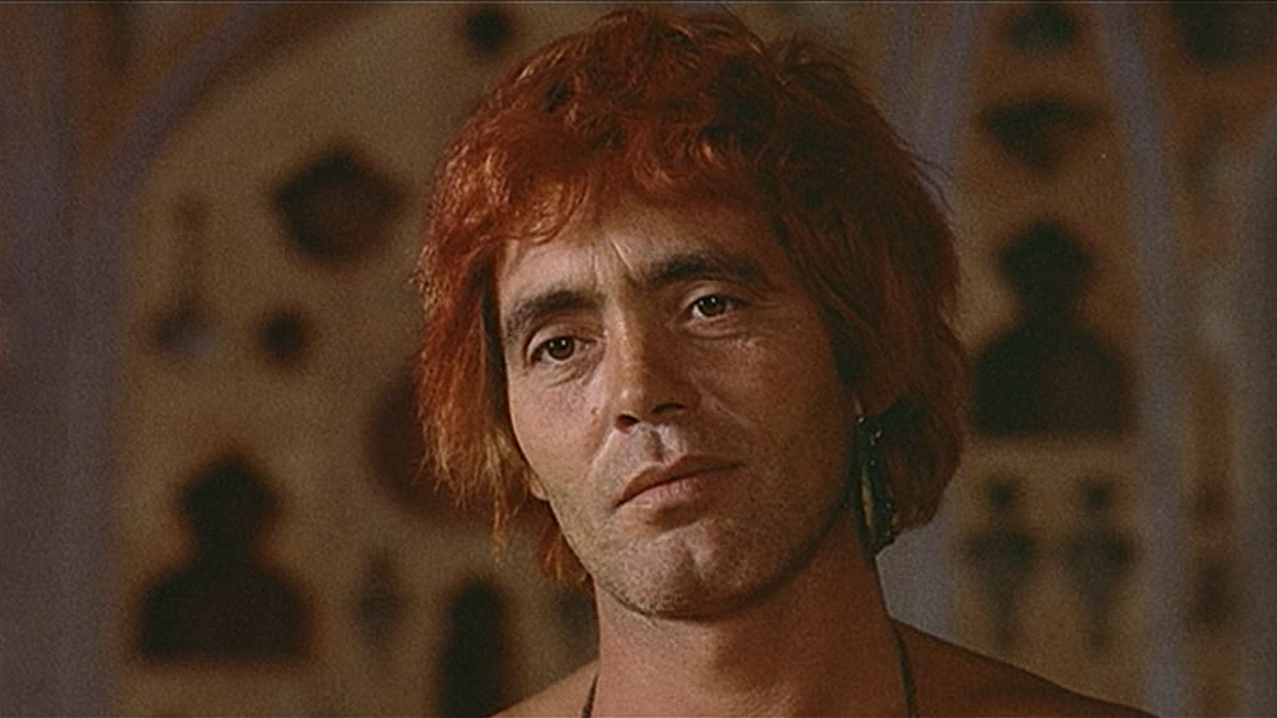 Citti in una sequenza de "Il fiore delle Mille e una notte", diretto da Pasolini nel 1974, un anno prima della sua uccisione