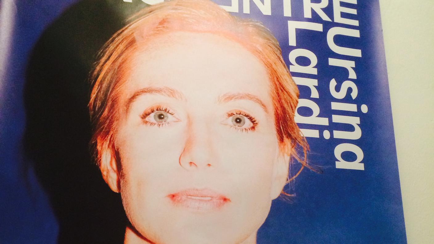 Un altro enigmatico manifesto con l'attrice grigionese