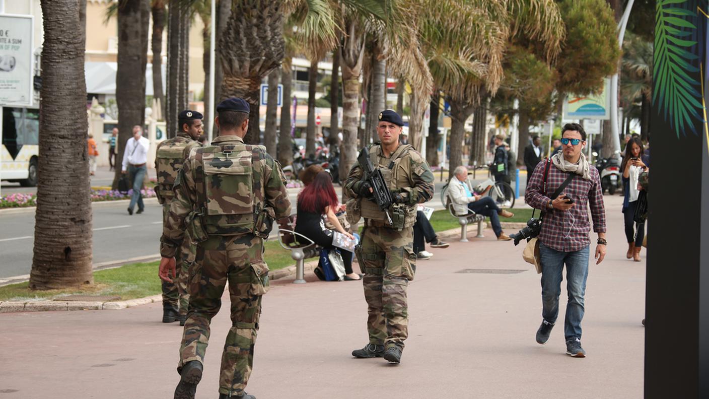Esercito e polizia a ogni angolo