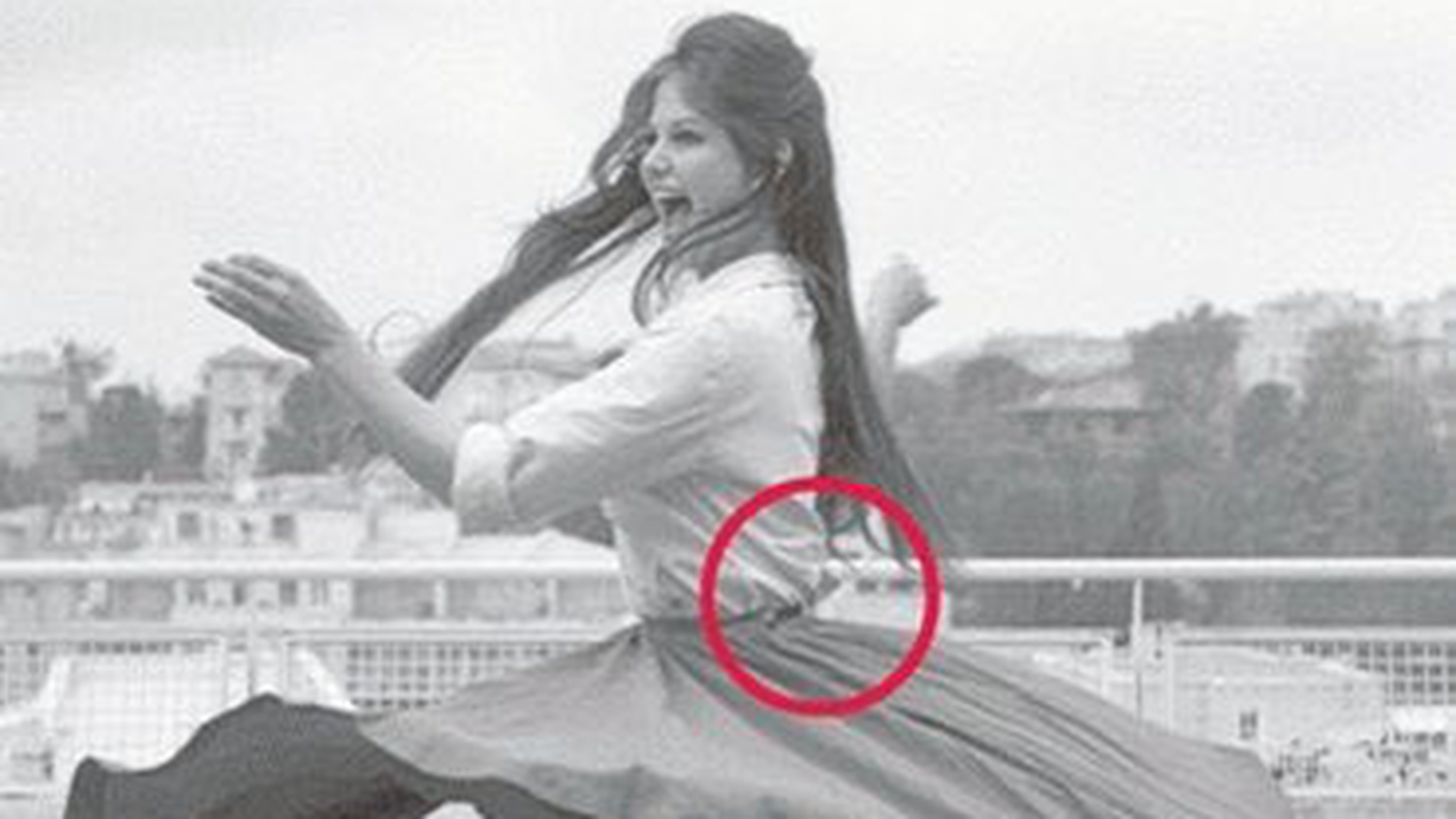 Cardinale-Cannes: qualcuno ha cercato quello che ha tutta l'aria dell'originale cerchiando le differenze