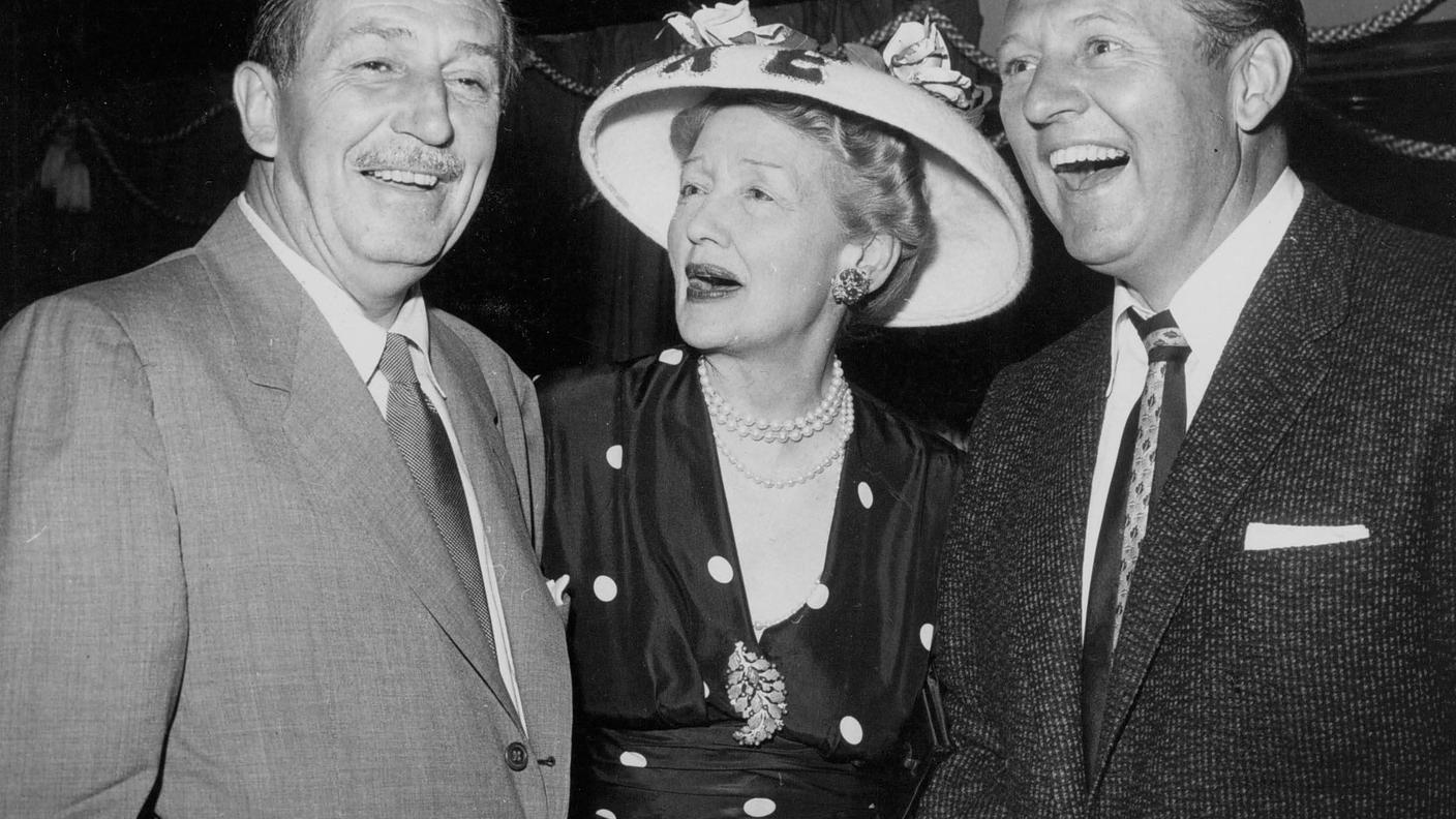 Hedda Hopper con Walt Disney nel 1956