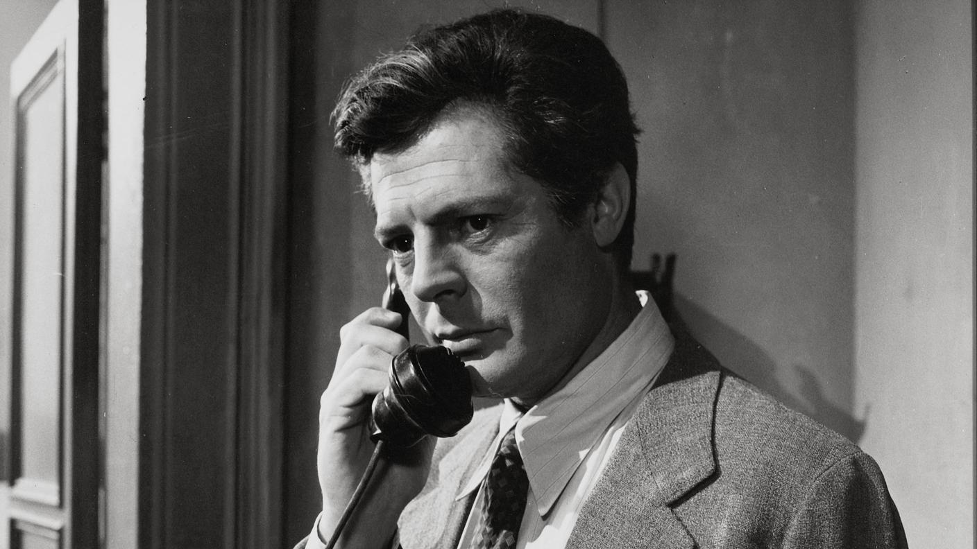 Marcello Mastroianni in Cronaca Familiare, 1962