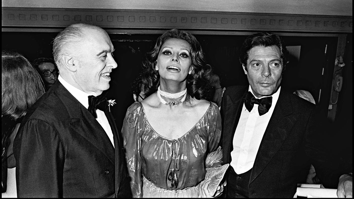 Carlo Ponti, Sophia Loren, Marcello Mastroianni a Cannes 1977