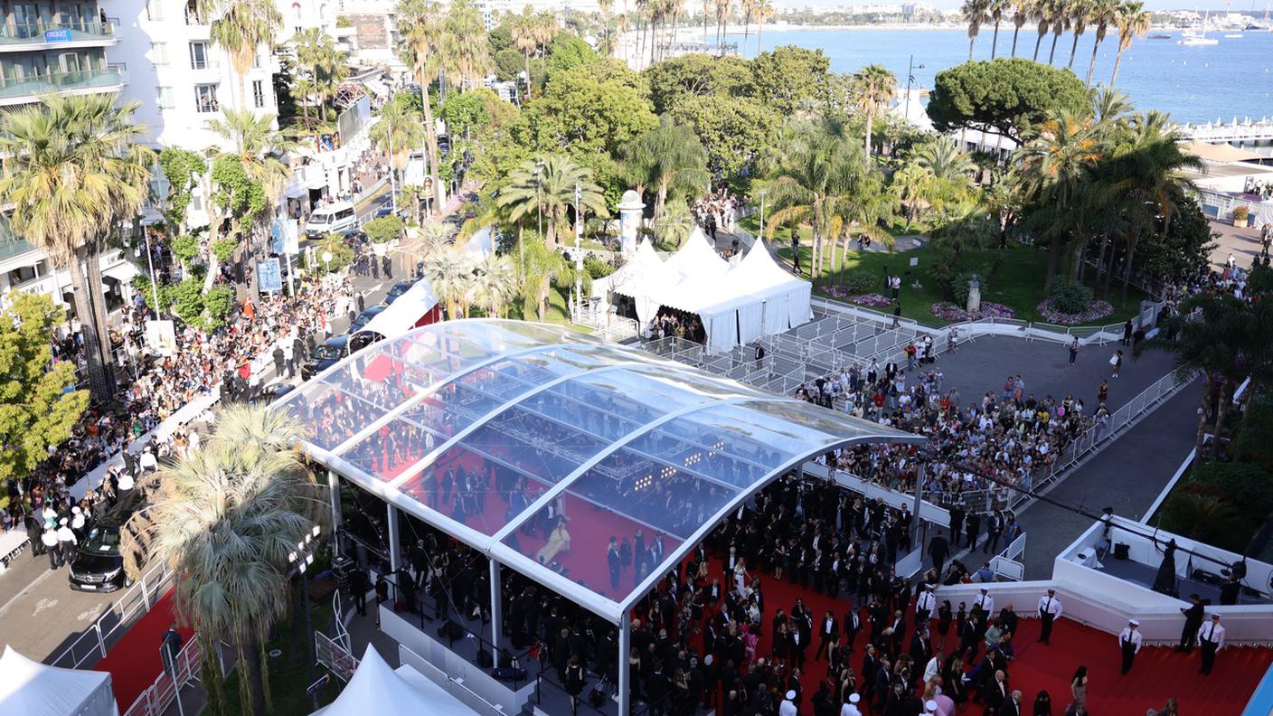 Tappeto rosso per la pellicola di apertura