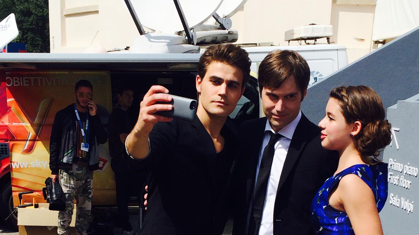 In posa per un selfie