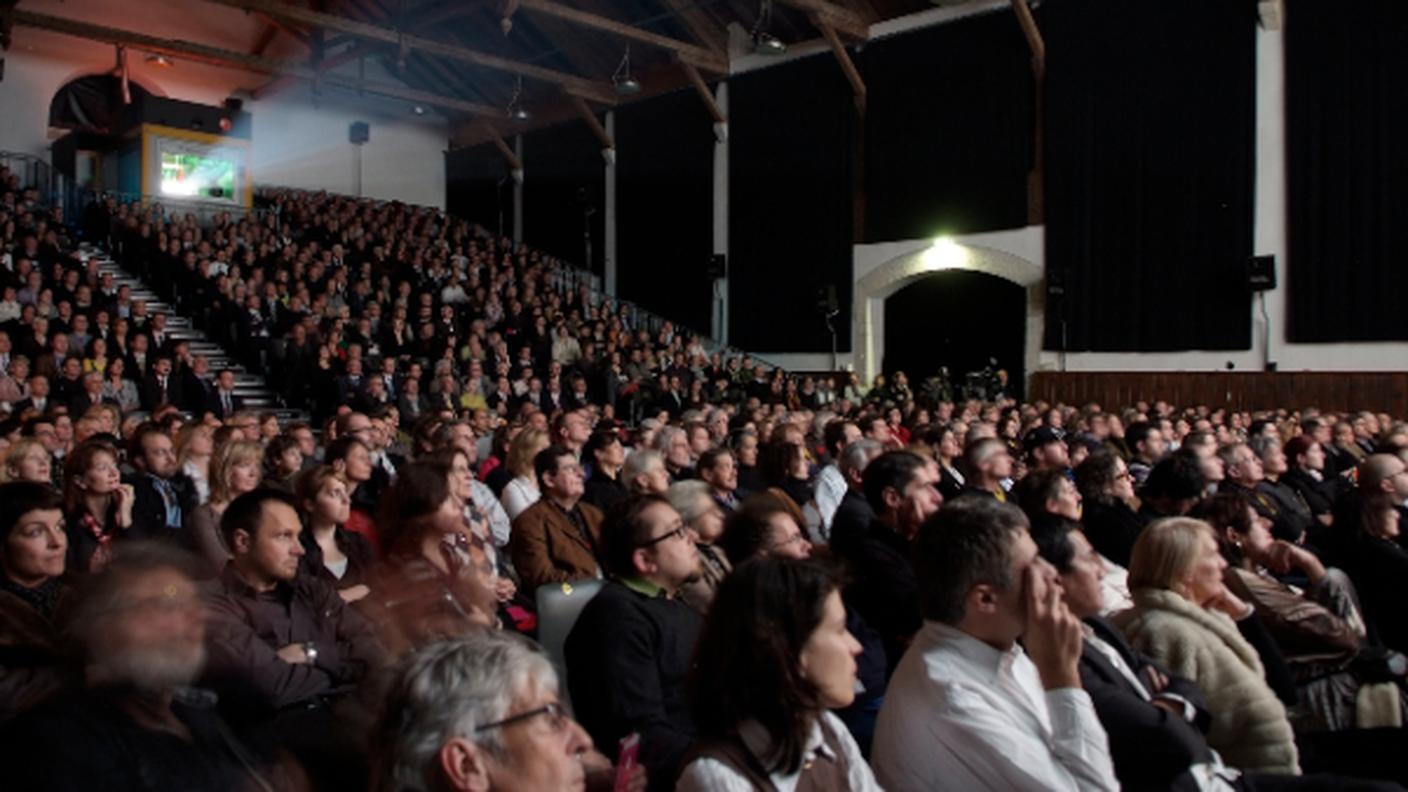 persone in sala