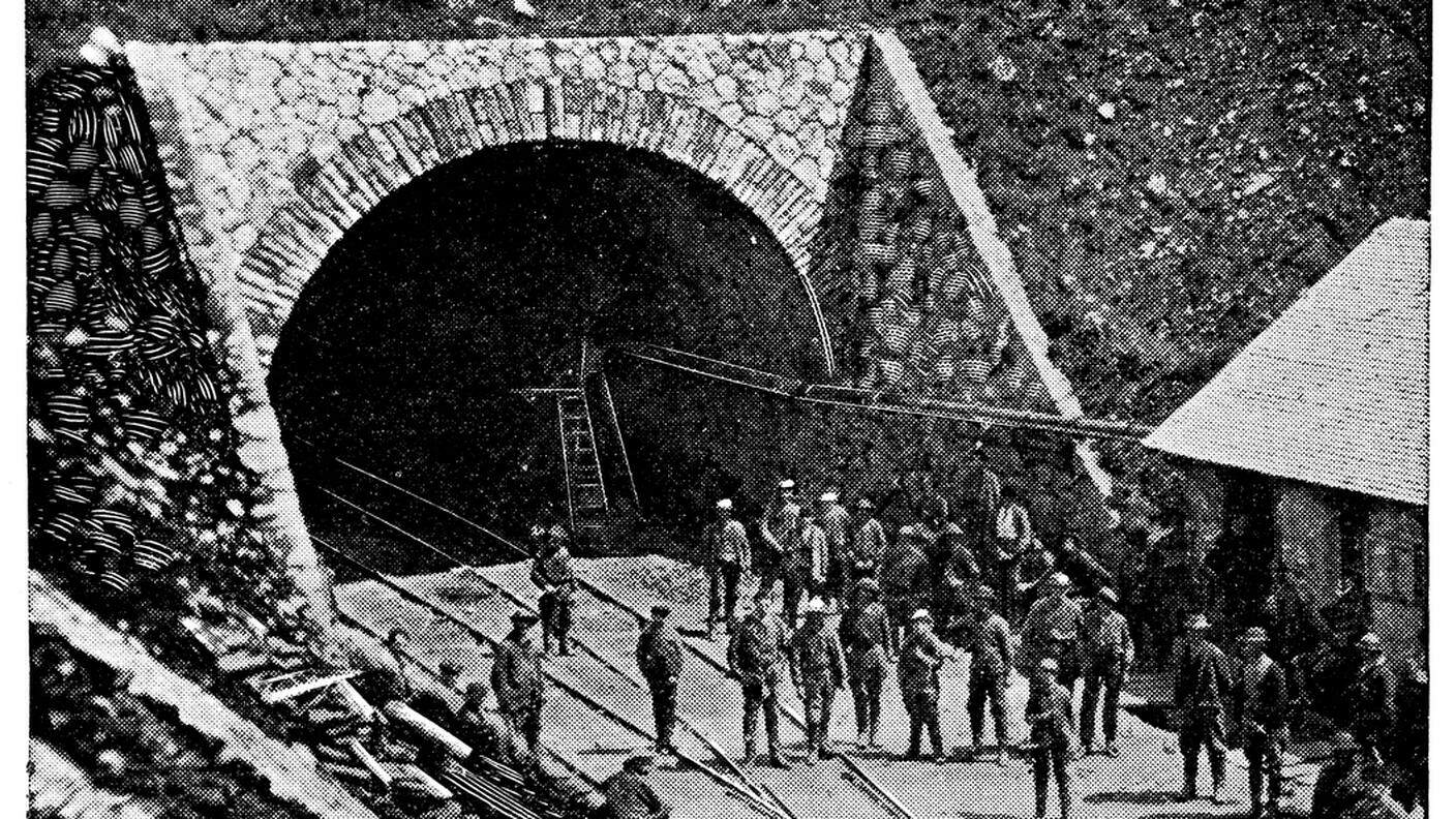 Tunnel ferroviario del San Gottardo nel cantone di Uri, Svizzera - XIX secol0