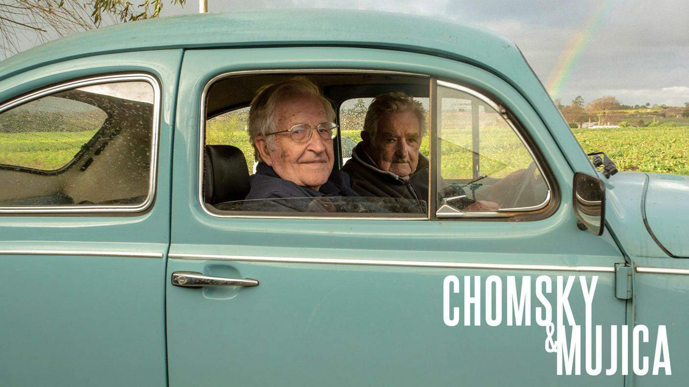 foto di copertina chomsky mujica