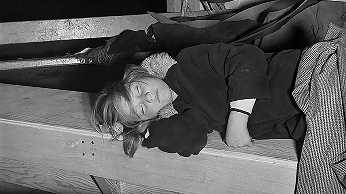 Dorothea Lange, from 'Day Sleeper' by Dorothea Lange and Sam Contis. Library of Congress. Courtesy of MACK_1.jpg