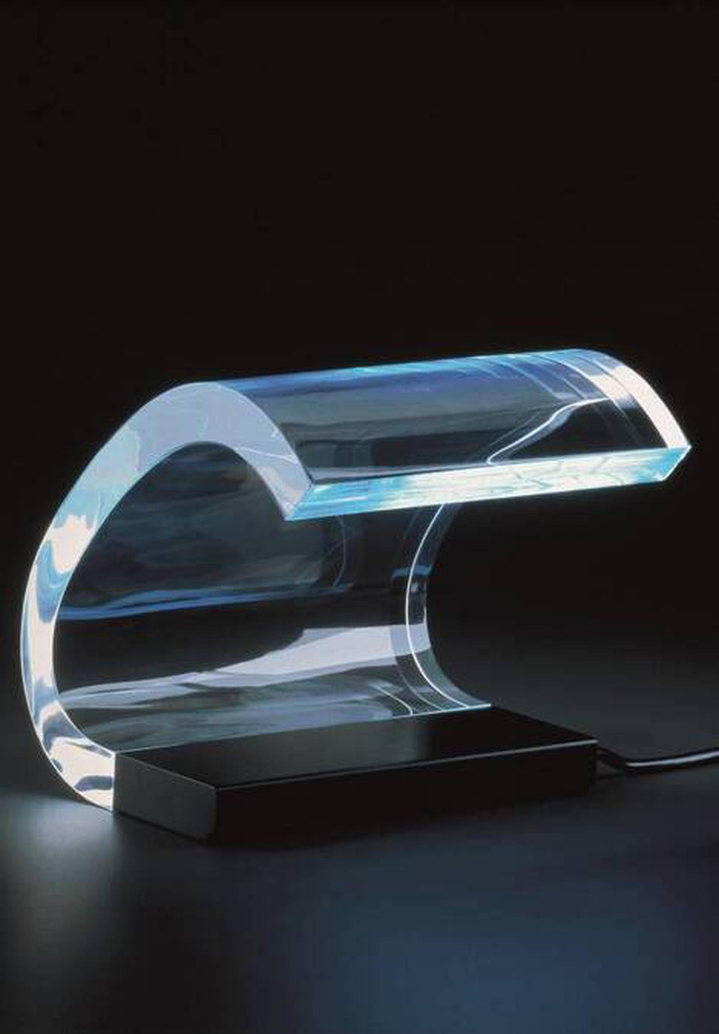Joe Colombo, Acrilica per OLUCE, 1962