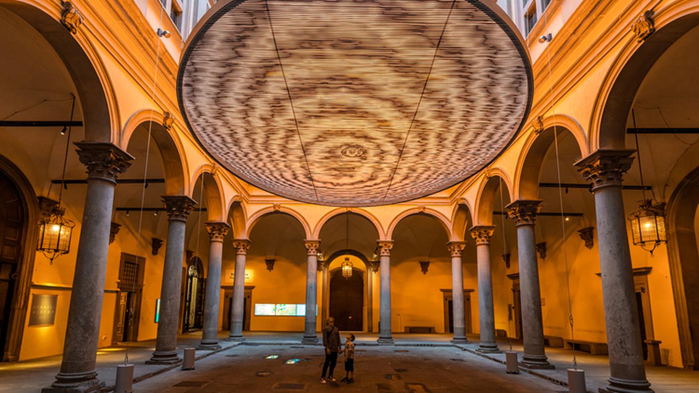 Veduta della mostra 'Olafur Eliasson - Nel tuo tempo', Palazzo Strozzi, Firenze, 2022 © photo Ela Bialkowska - OKNO studio_9.jpg