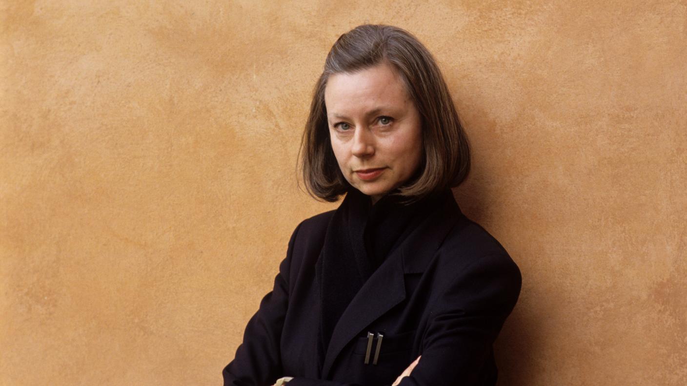 Fleur Jaeggy in un ritratto del 1995