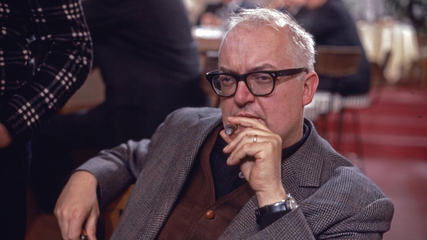 Lo scrittore e pittore svizzero Friedrich Dürrenmatt