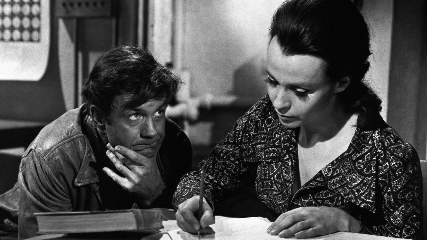 Un fotogramma di "Charly", adattamento cinematografico di "Fiori per Algernon" con Cliff Robertson e Claire Blooom