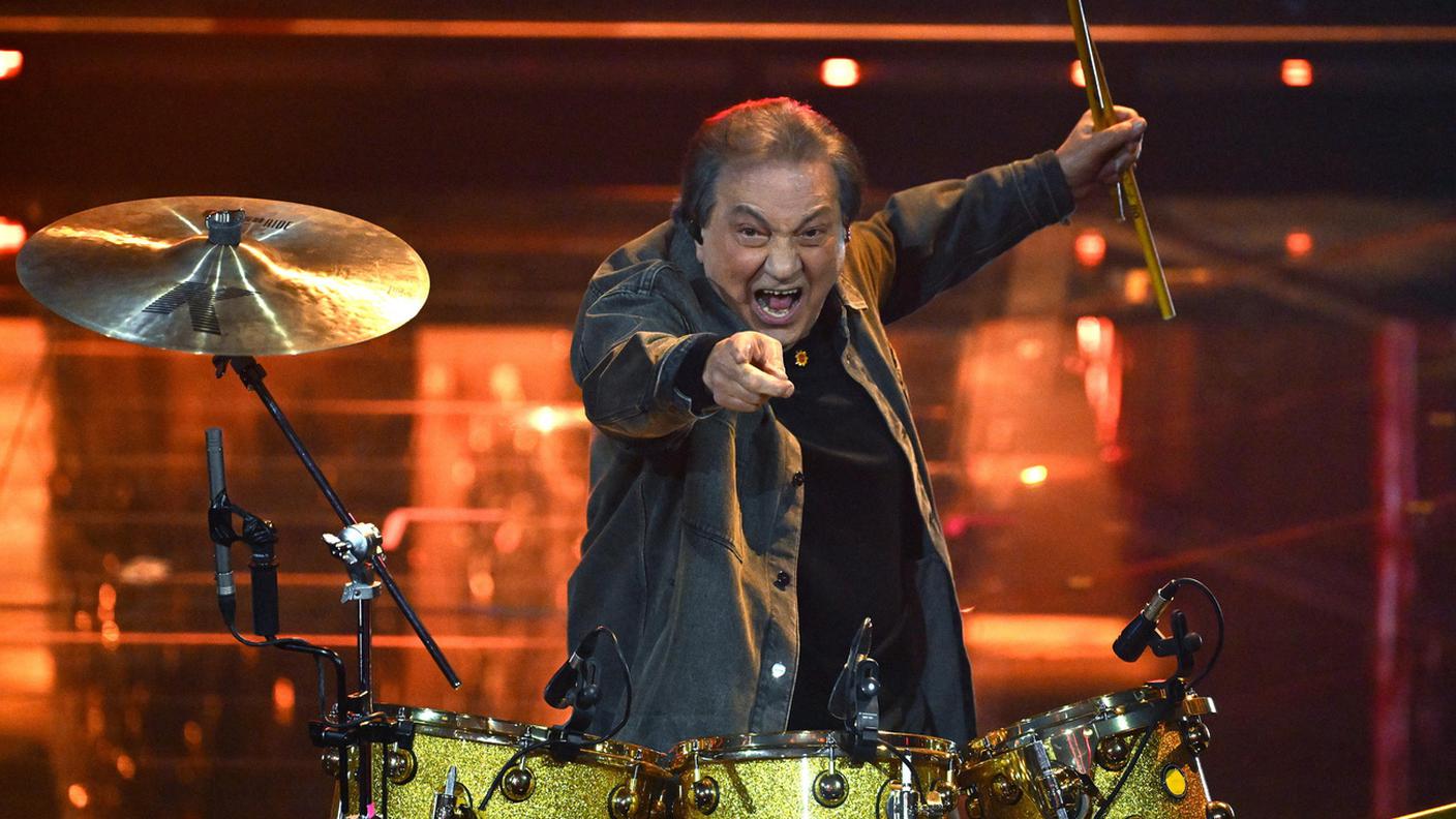 Tullio De Piscopo ha duettato con LDA & Aka 7even