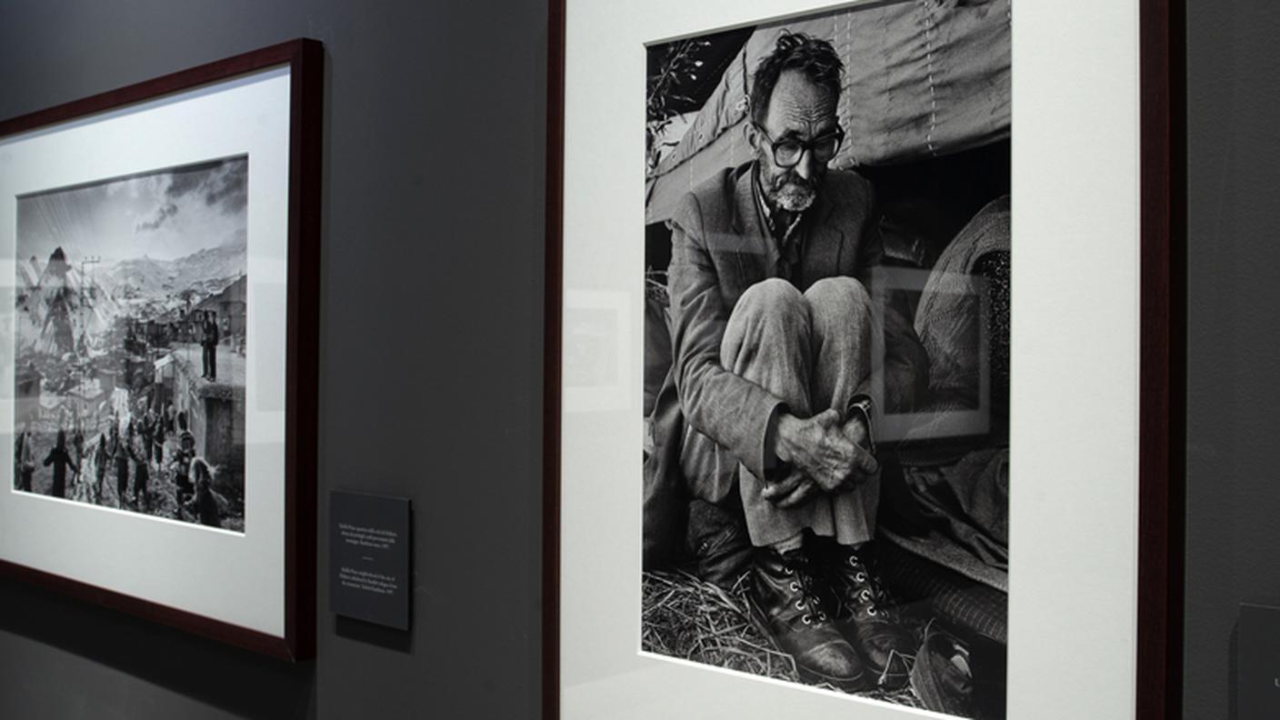 Installation view della mostra Sebastião Salgado. Exodus. In cammino sulle strade delle migrazioni, 2019, Fondazione Pistoia Musei, Palazzo Buontalenti e Antico Palazzo dei Vescovi 