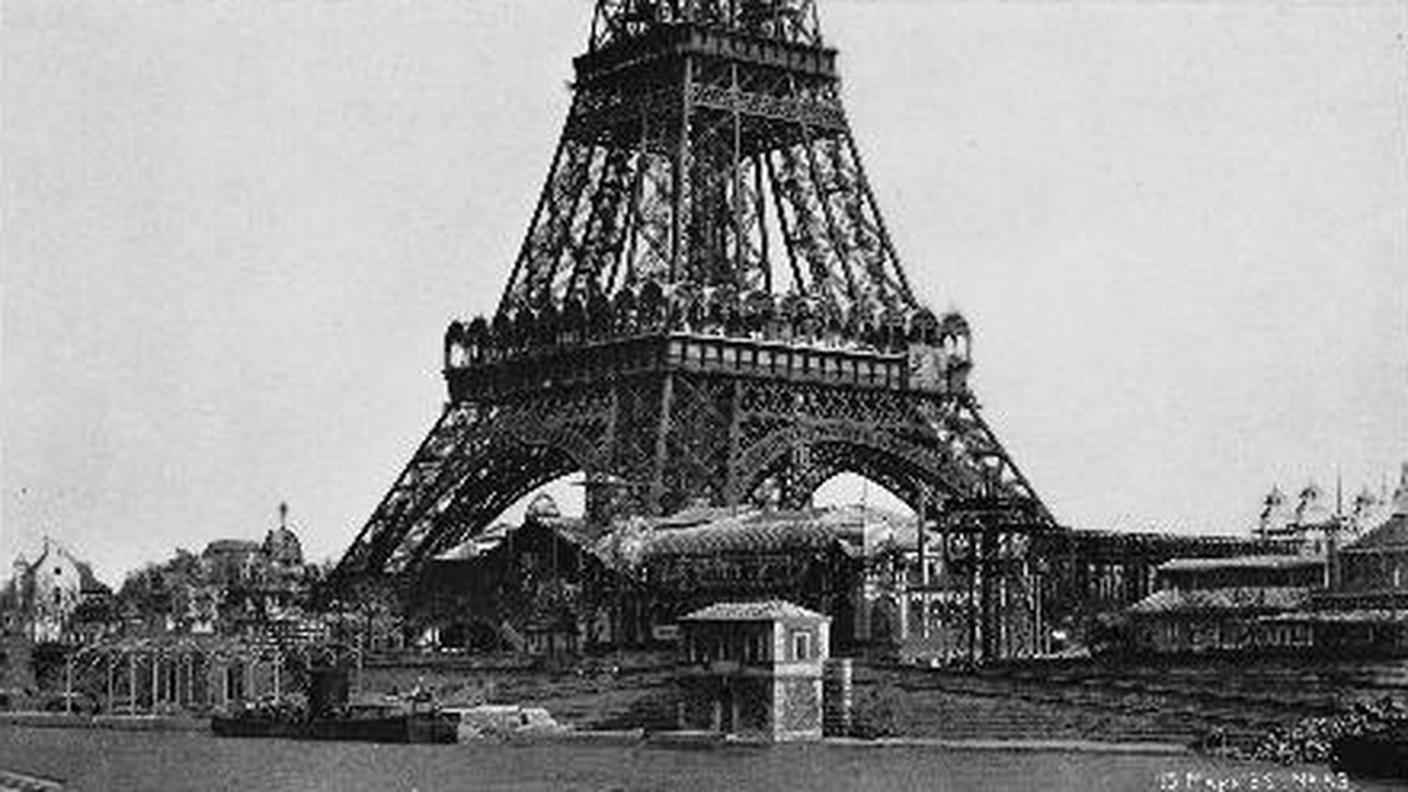 Construction_tour_eiffel7.jpg
