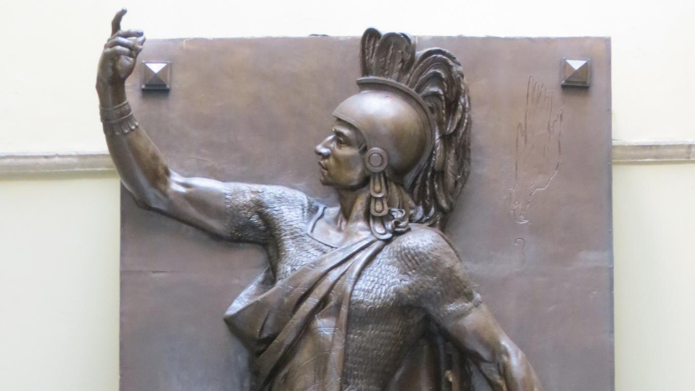 Jesús Fructuoso Contreras, Cuauhtémoc, bronzo, fine XIX secolo. Museo del Ejército, Città del Messico. 