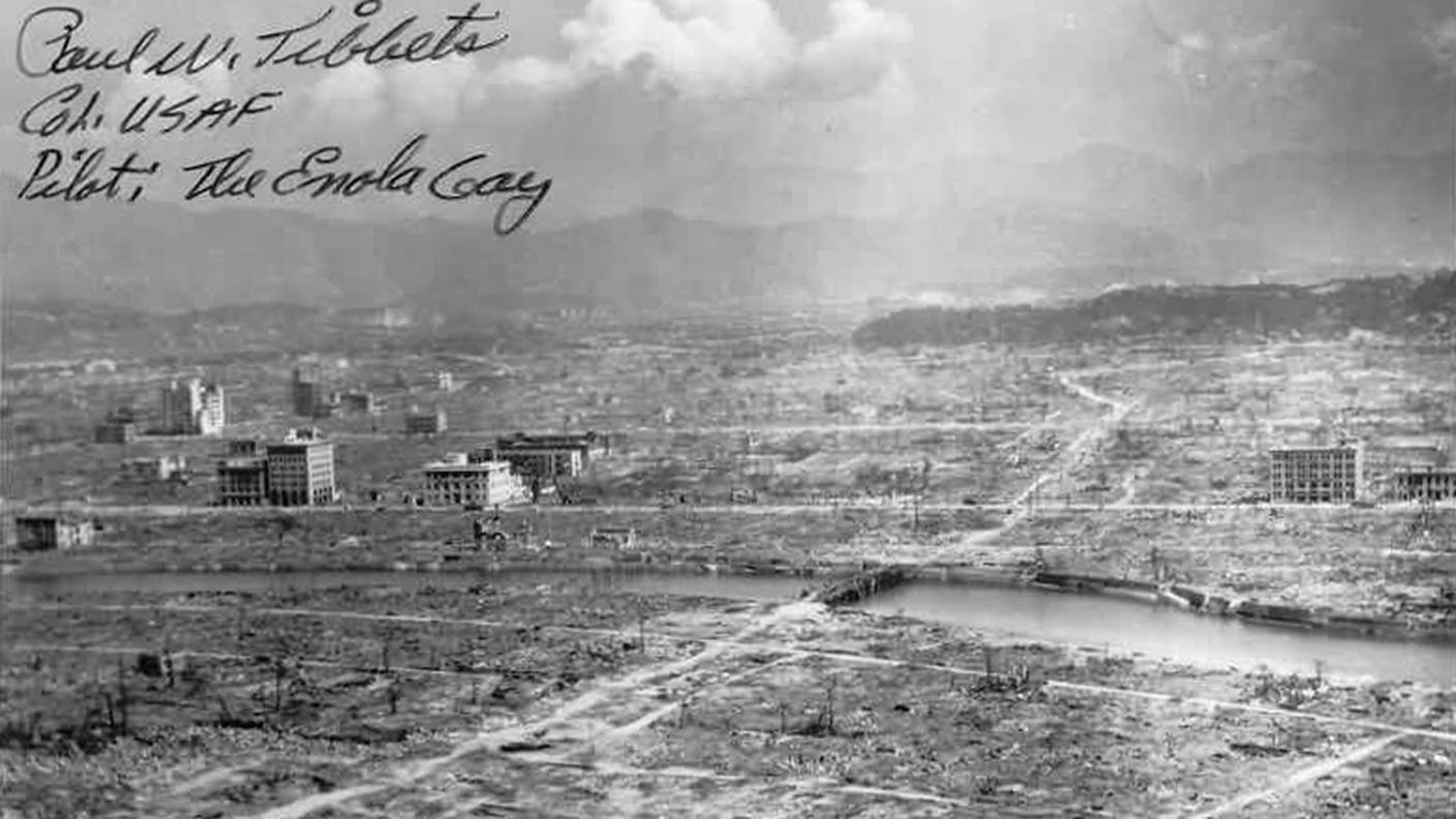 Hiroshima dopo il bombardamento atomico del 6 agosto 1945. La devastazione dello spazio urbano restituisce una delle immagini più radicali della guerra contemporanea. Fonte: U.S. Navy Public Affairs Resources Website, public information.