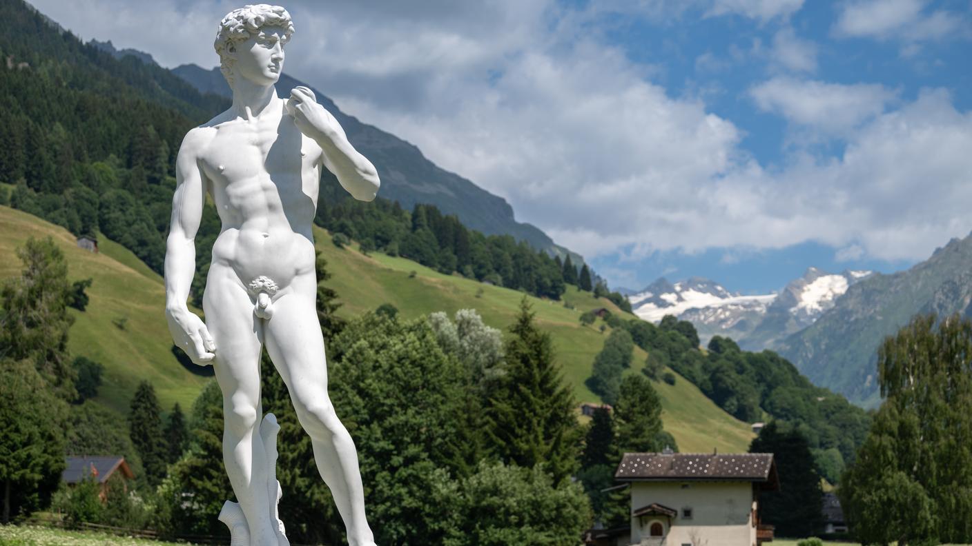 Il David di Michelangelo a Klosters, Studio Barrattini, 2026.
