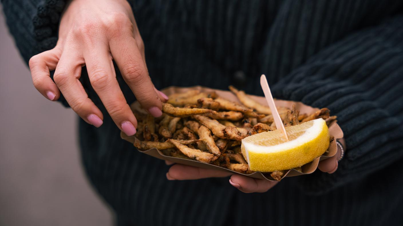 Prodotti gastronomici alla Fiera di San Martino, fritto di pesce