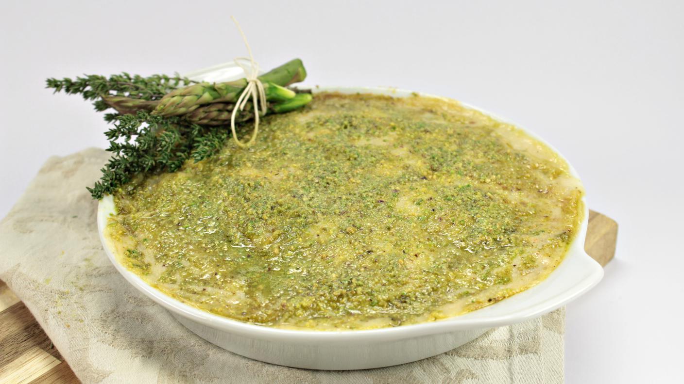 Lasagna di crespelle agli asparagi