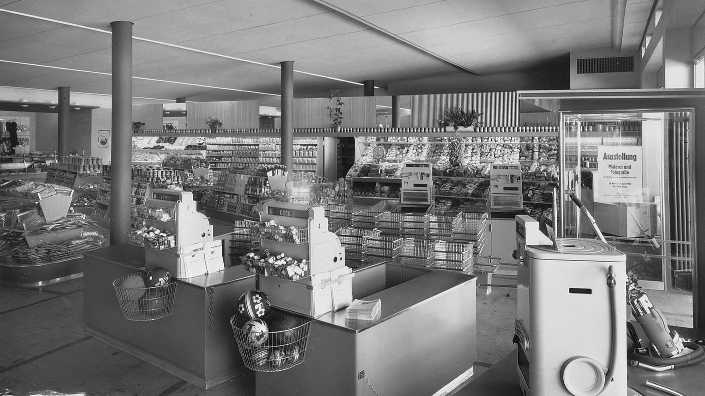 Area cassa della filiale di Arbon (ca. 1953)