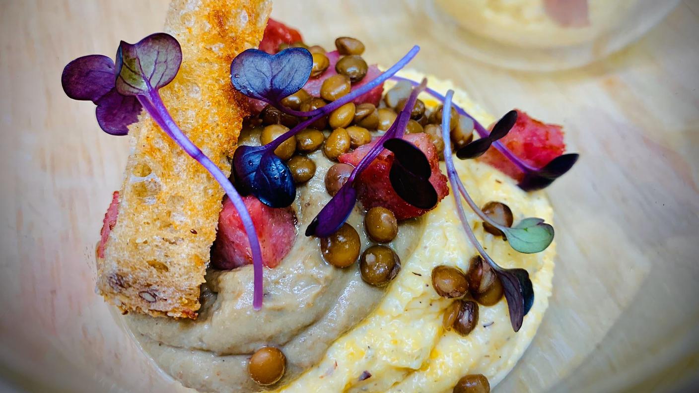 Bicchierino di cotechino, polenta e lenticchie