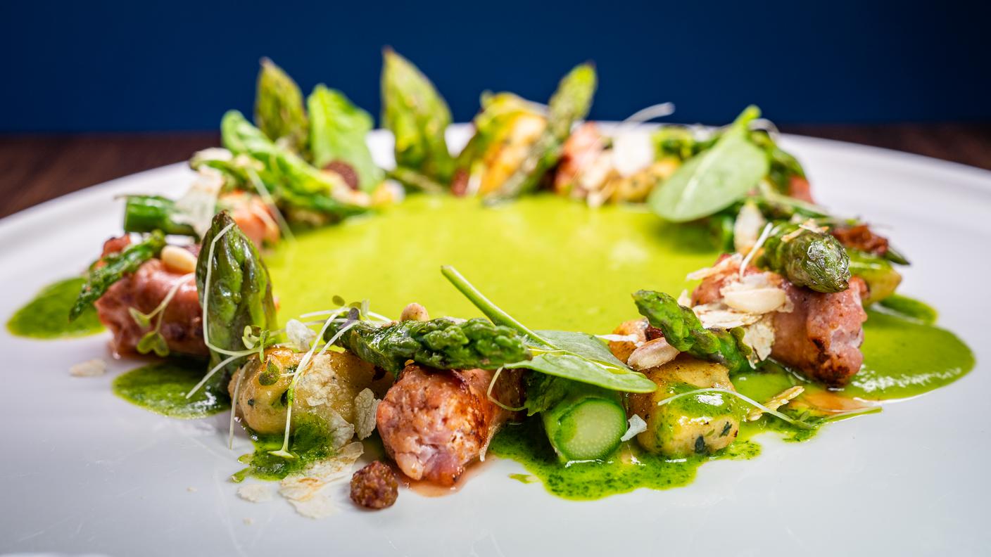 Gnocchi con vellutata di asparagi