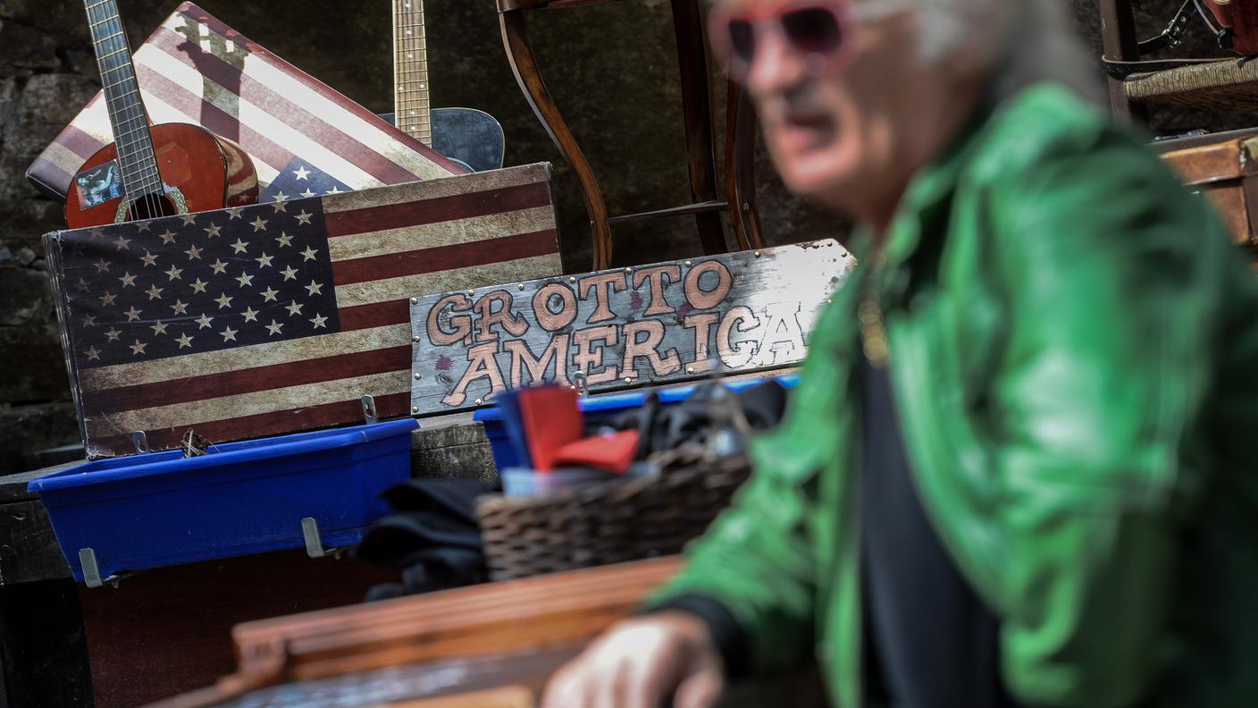 Grotto America, Ponte Brolla