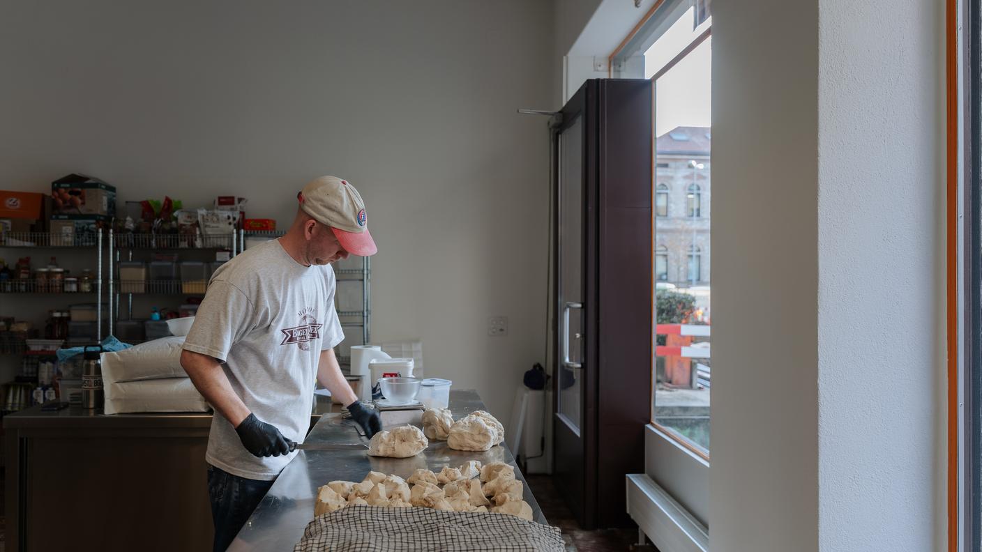 Sean Blake, Ghost bagel