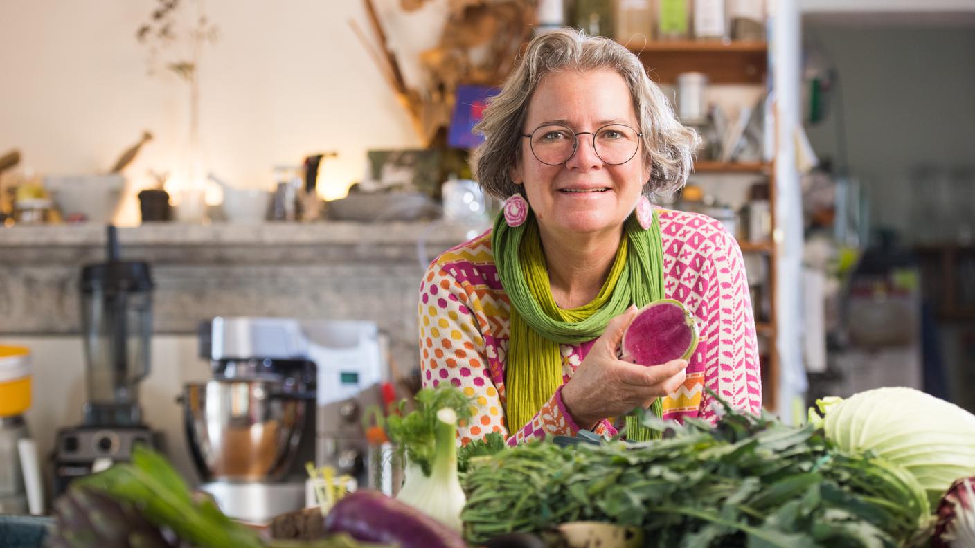 La figura femminile in cucina - RSI Radiotelevisione svizzera