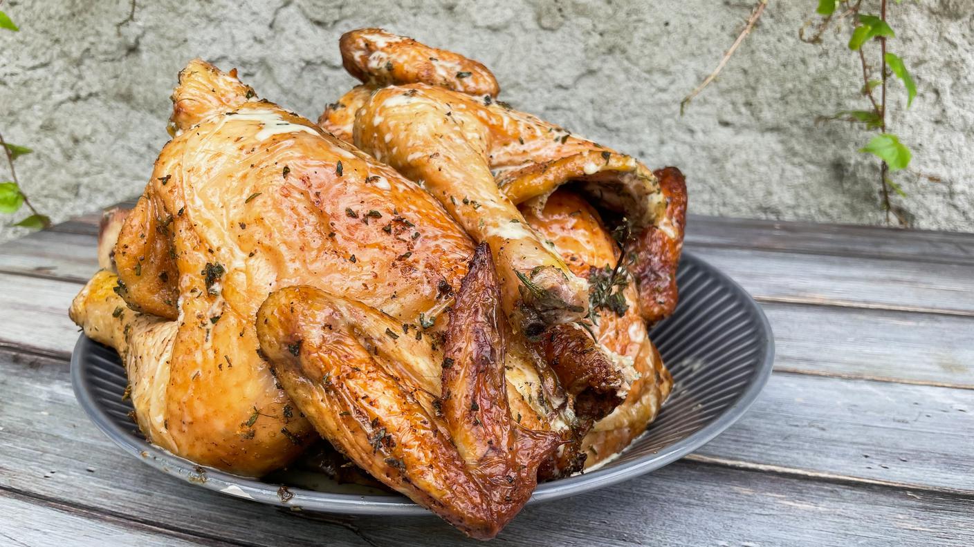 Pollo con lattina di birra