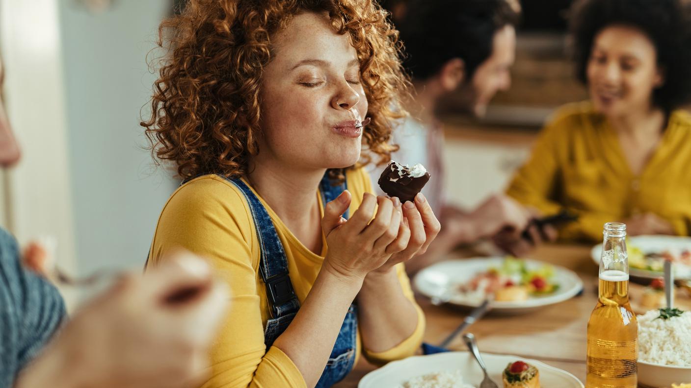 Mangia con i 5 sensi, gustare, assaporare