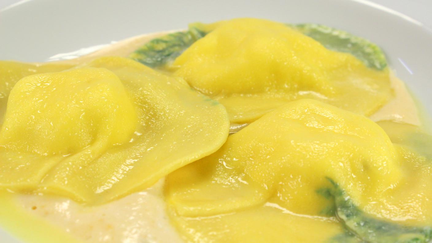 Ravioli alle ortiche con fonduta di formaggella d’alpeggio