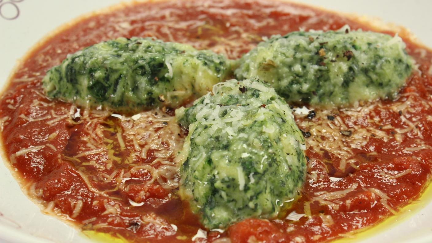 Gnocchi di ricotta e spinaci al pomodoro