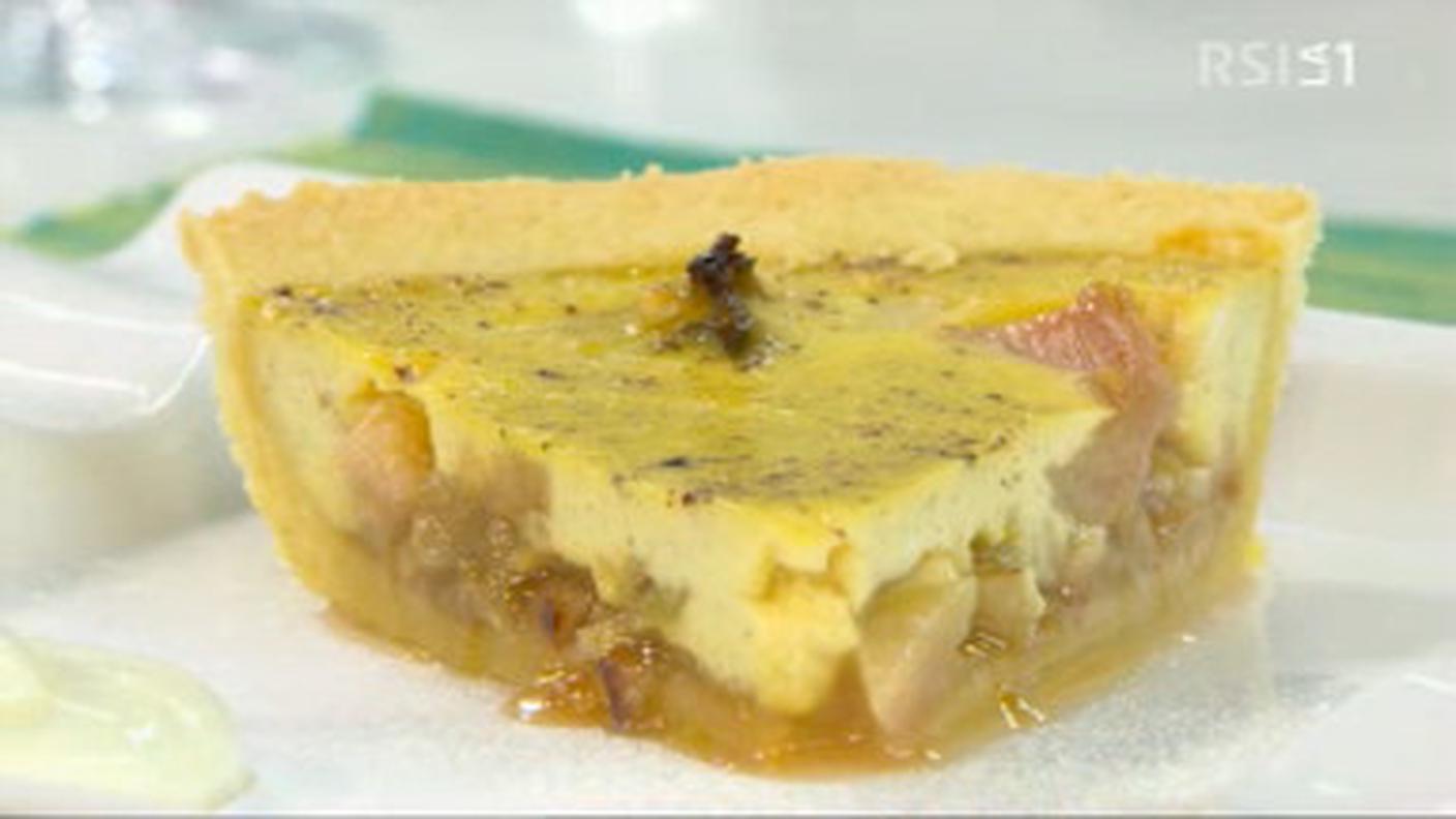 Torta al rabarbaro caramellato
