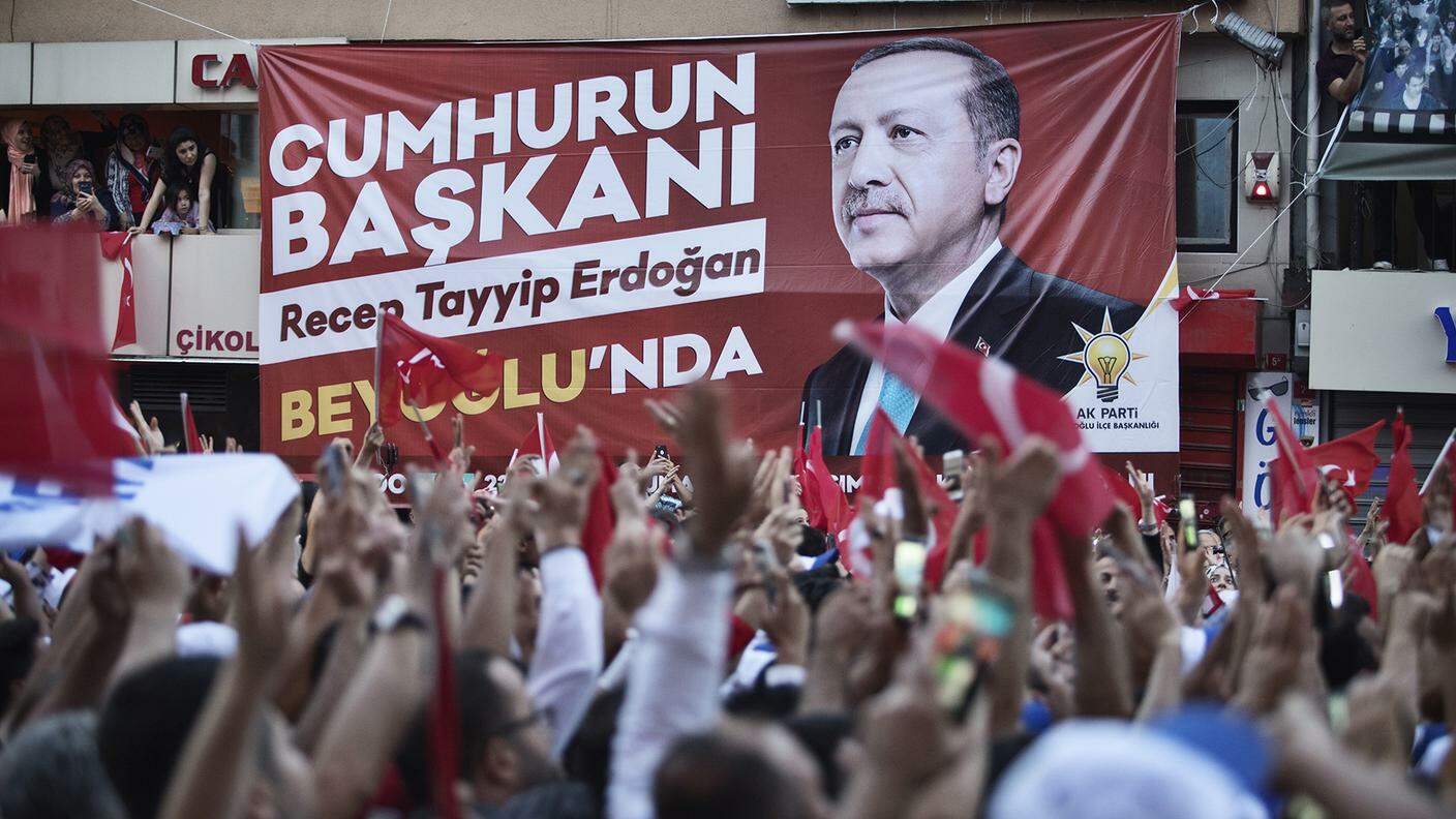 Il 22 giugno 2018, due giorni prima delle elezioni, il comizio di Erdoğan a Kasımpaşa