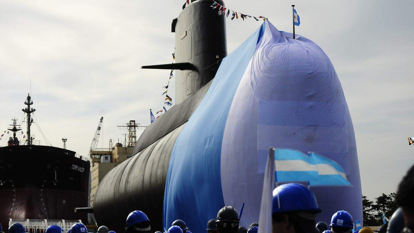 L'inaugurazione del sottomarino nel 2011