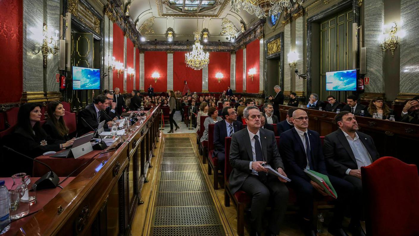 A destra l'ex vicepresidente catalano Oriol Junqueras