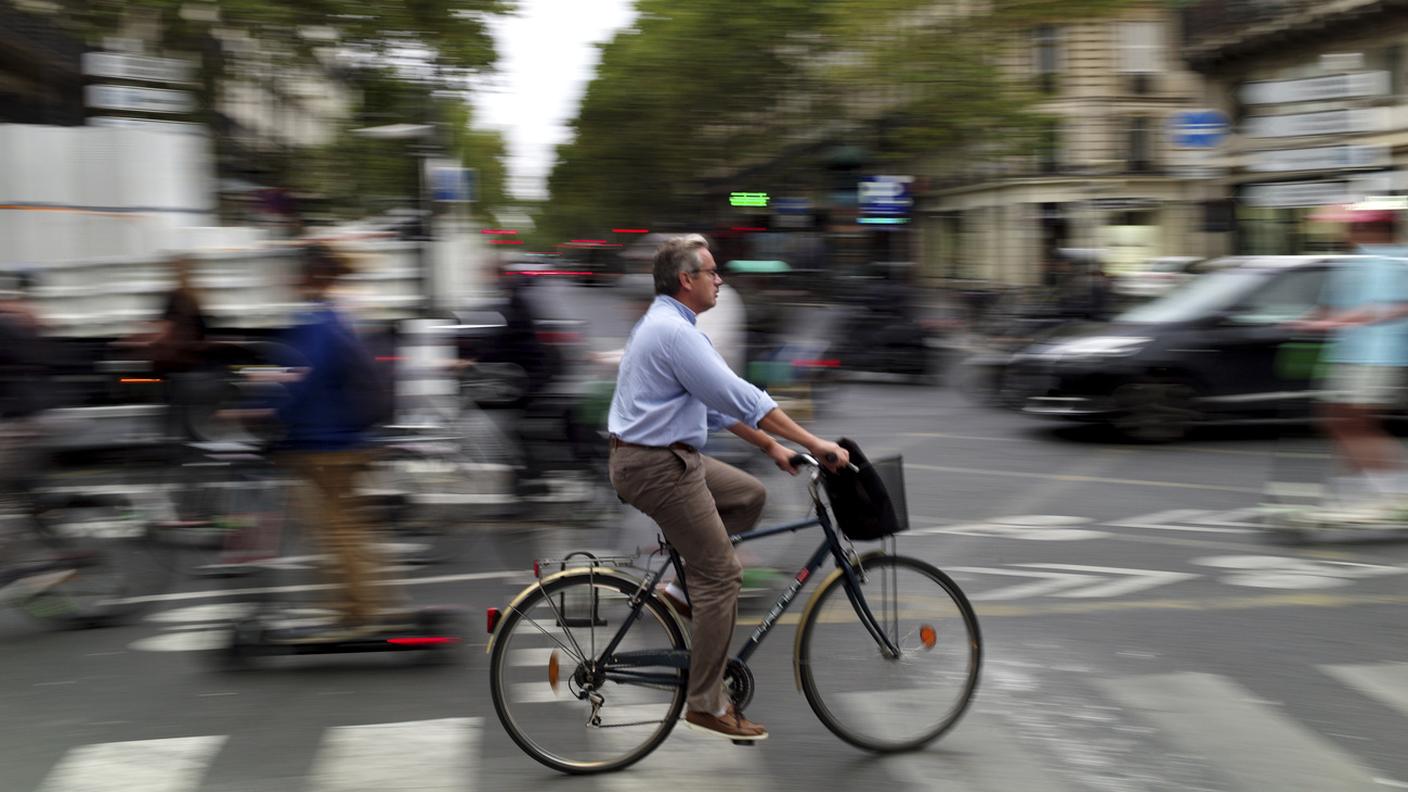 Mezzi alternativi a Parigi per recarsi al lavoro oggi