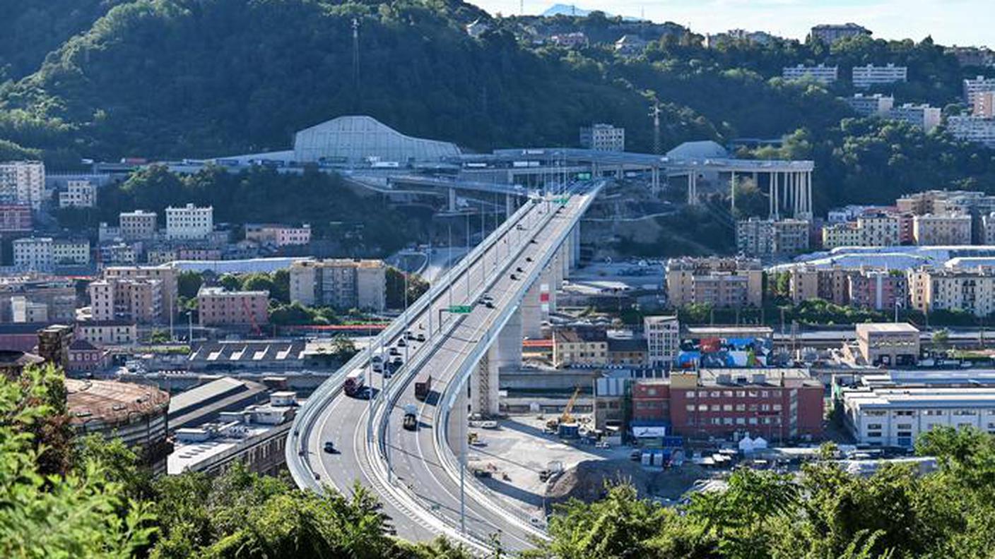 Il ponte riaperto al traffico